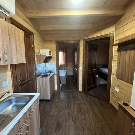 Bed & Breakfast Kiraly Lovastanya Panzio