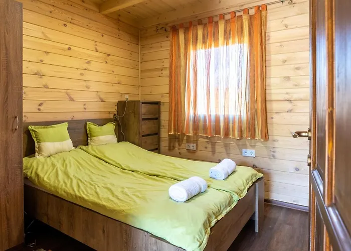 Bed & Breakfast Kiraly Lovastanya Panzio